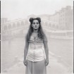 Manuela Massimi as Cortigiana in front of Rialto Bridge